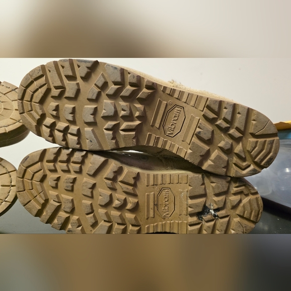 Beige Combat Army Boots, Two Pair Size 10 - Picture 5 of 8